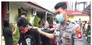 16 Remaja Di Makassar Pesta SEX Di 3 Kamar Hotel, Terciduk Polisi!!! remaja makassar lakukan pesta seks